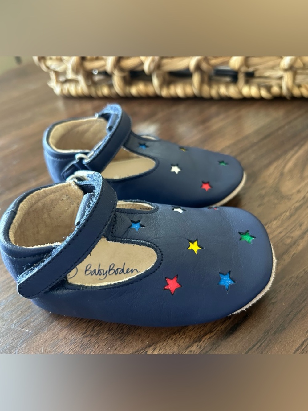 Baby Boden Navy Leather Star Cutout Mary Janes 6-12m soft shoes girls